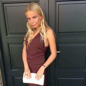 Meet your Posher, Ellen